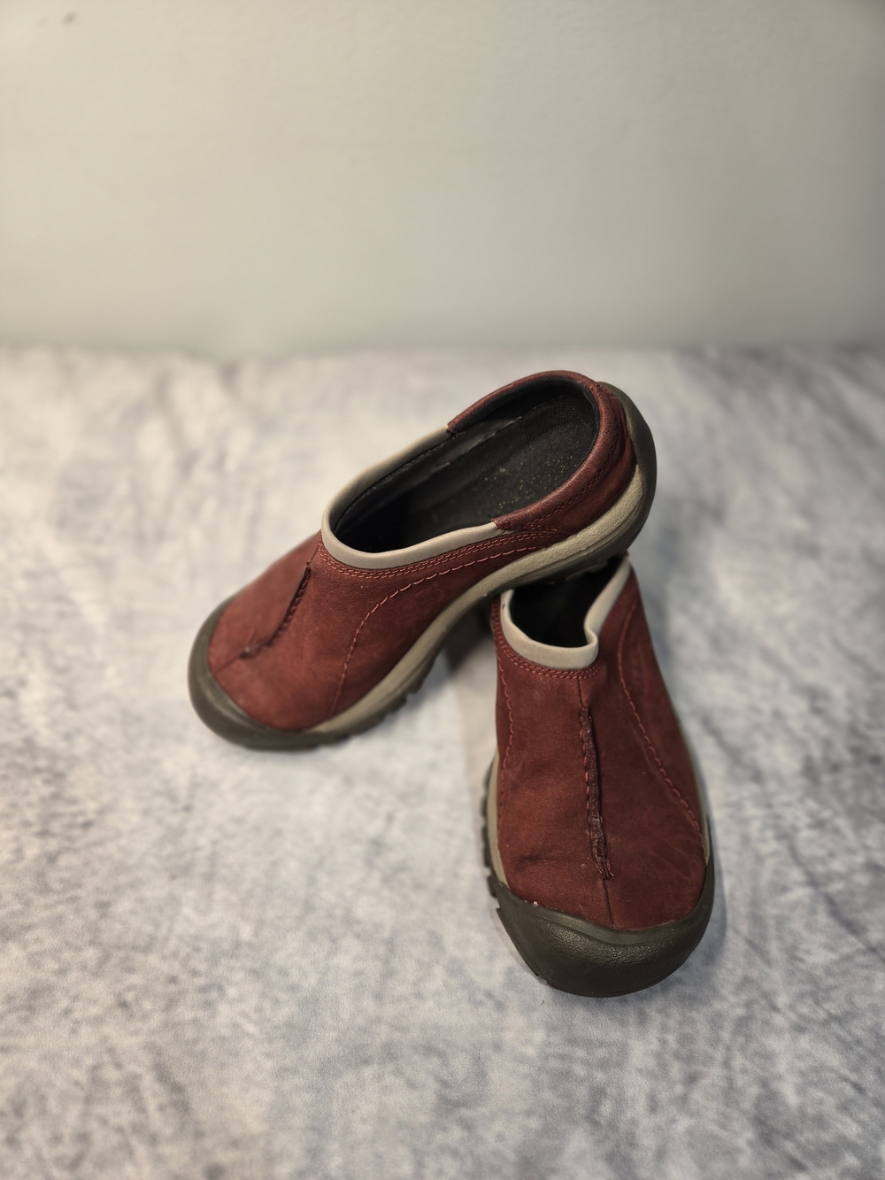 Keen Kaci Slide Clogs View 3